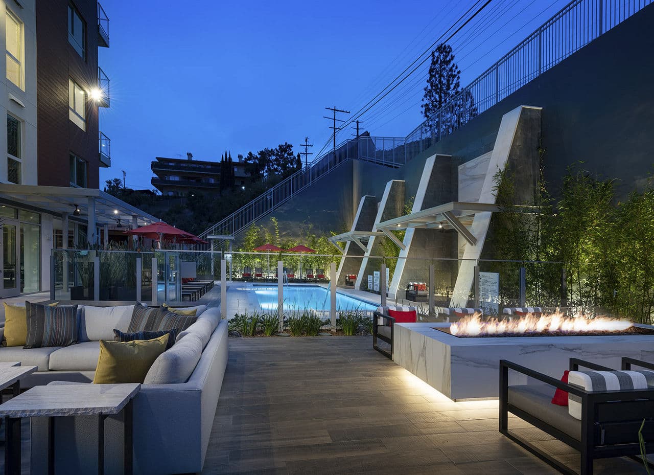 Kinley West La Los Angeles Ca 2 of 45