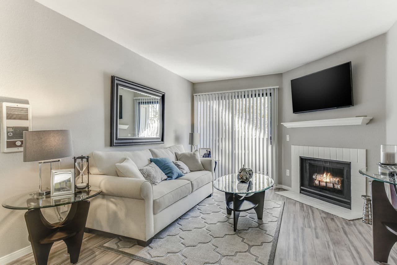 Santee Villas 9 of 19