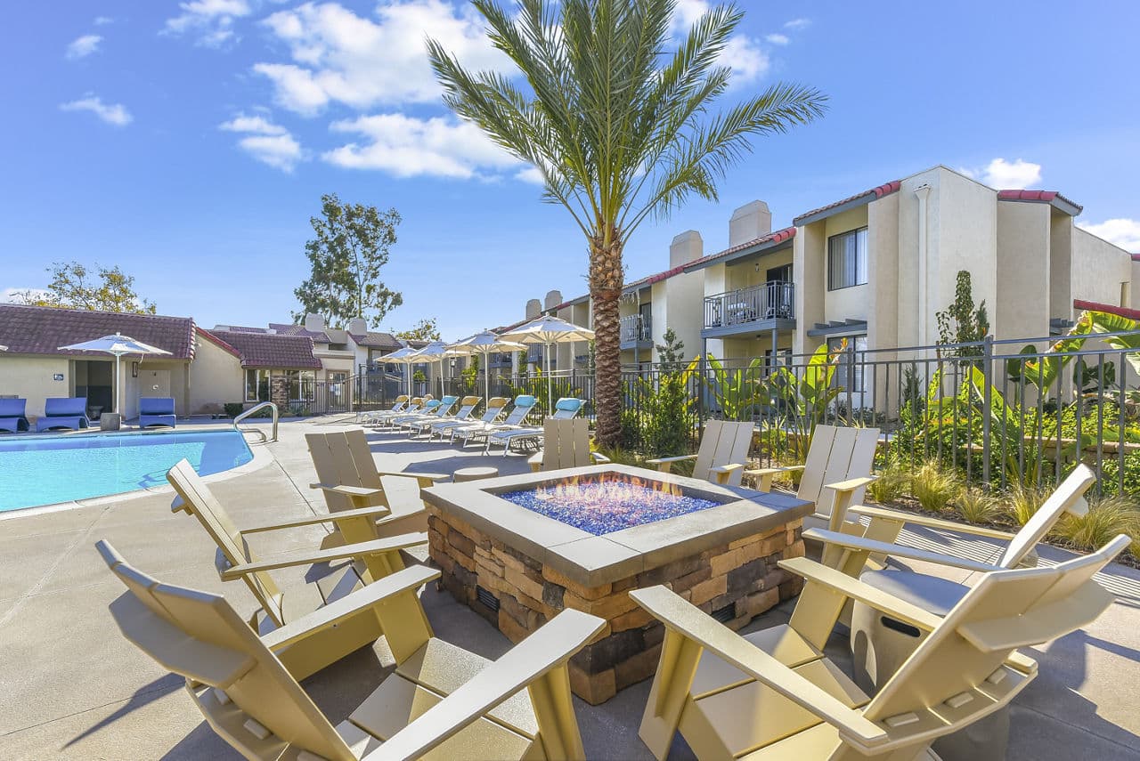 Santee Villas 6 of 19