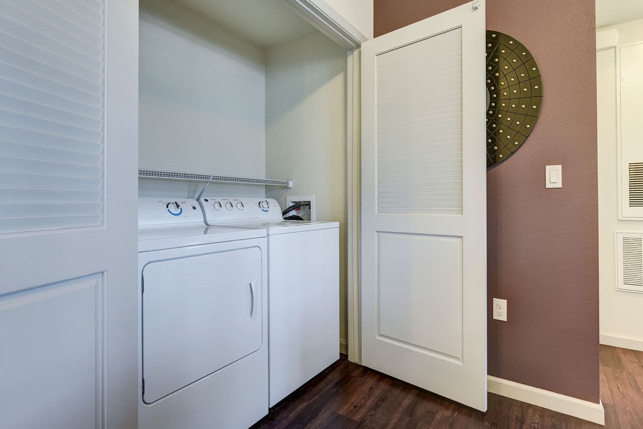 Seta Apartments 24 of 27