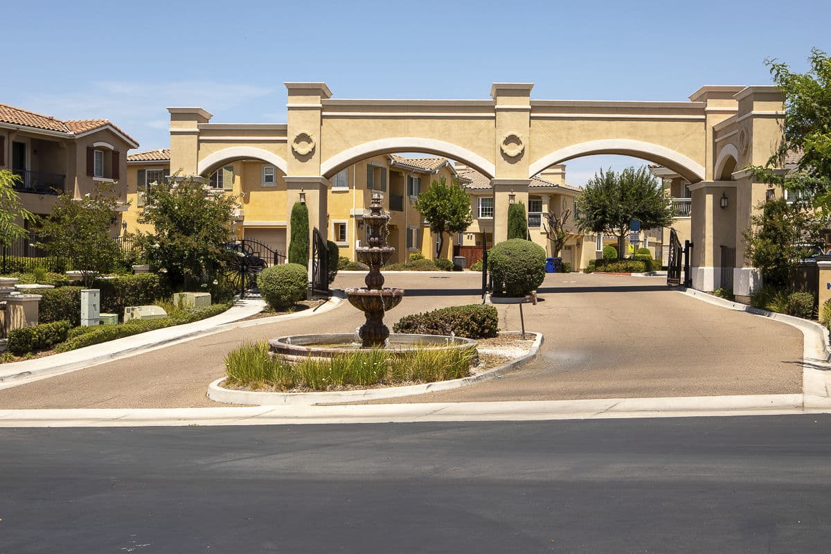 Jackson Pointe 111 Apartments San Diego Ca 2 of 23