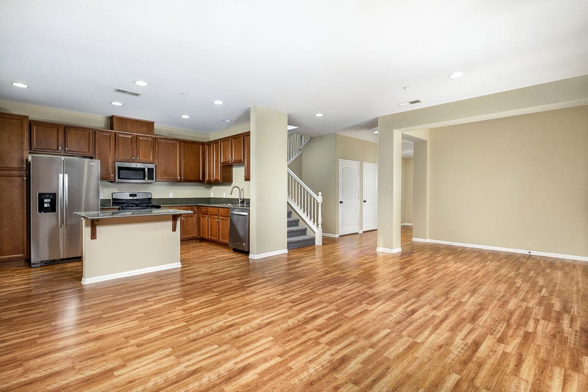 Jackson Pointe 111 Apartments San Diego Ca 8 of 23