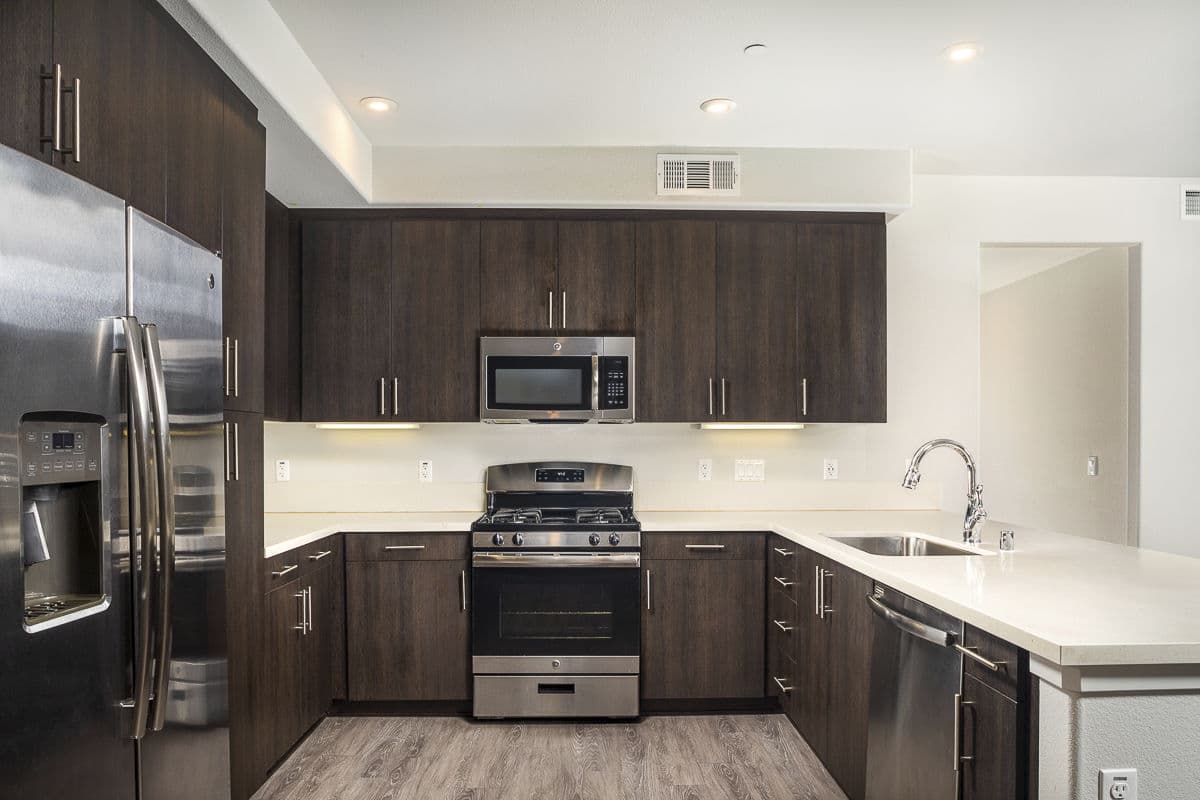 Lakeview 88 Apartments San Diego Ca 20 of 33