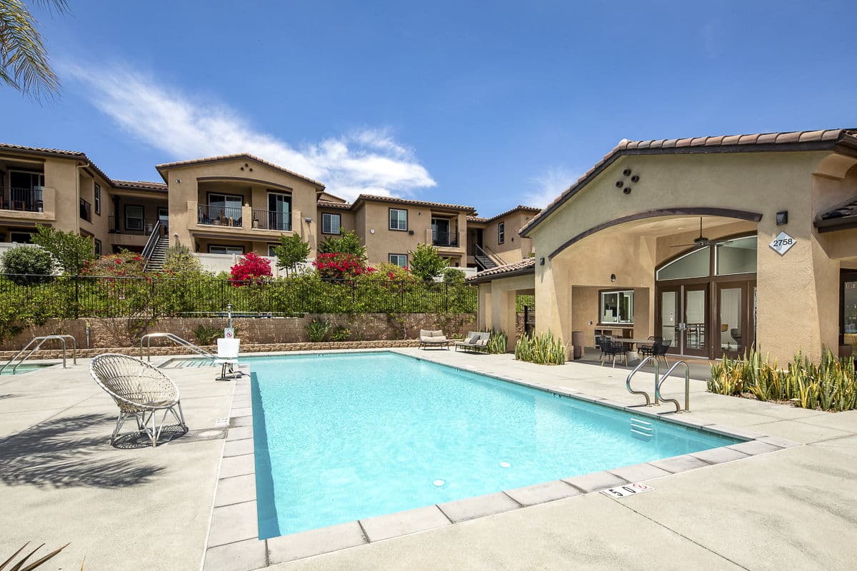 Lakeview 88 Apartments San Diego Ca 1 of 33