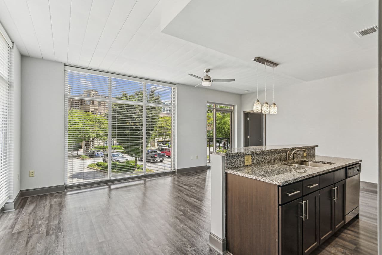 Rivers Edge Apartments 13 of 14
