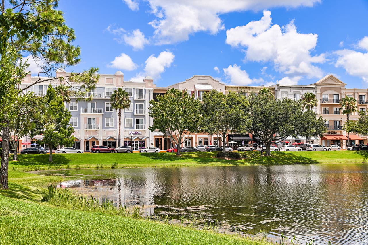 Parkside At Avalon Park Orlando Fl 2 of 25