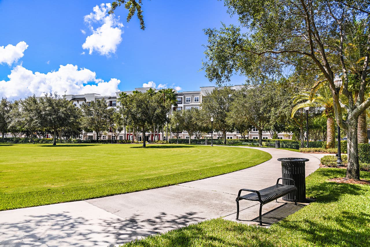 Parkside At Avalon Park Orlando Fl 4 of 25