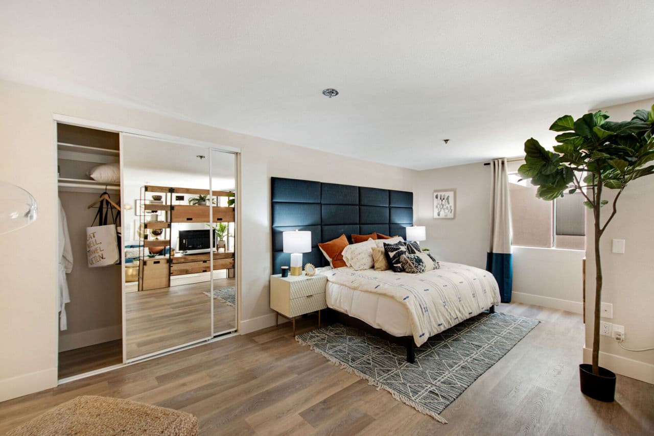 Broadstone Los Feliz 2 of 24