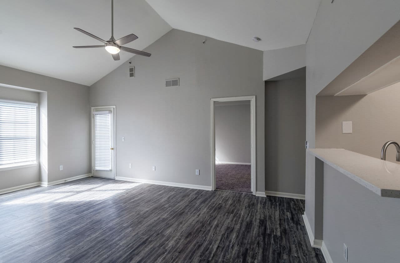 Wild Oak Apartments Kansas City Mo 16 of 18