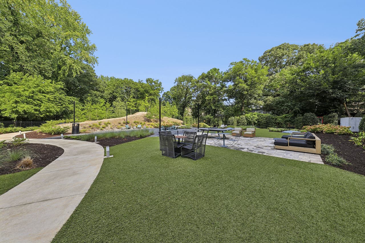 The Boulevard at Grant Park Apartments 8 of 8