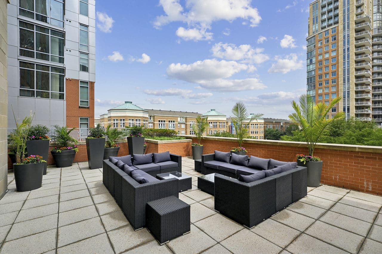 The Avant at Reston Town Center 12 of 22