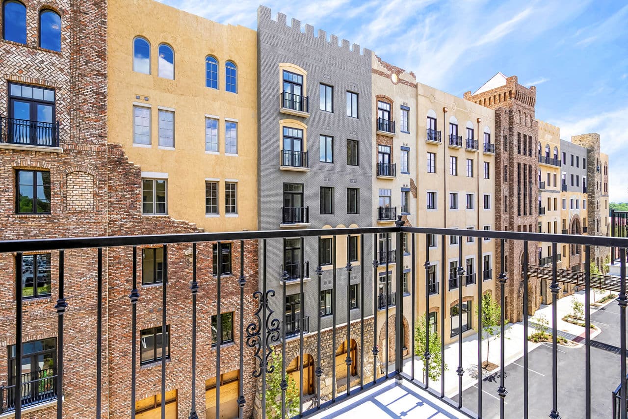 Avvio & Prossimo Apartments 6 of 10