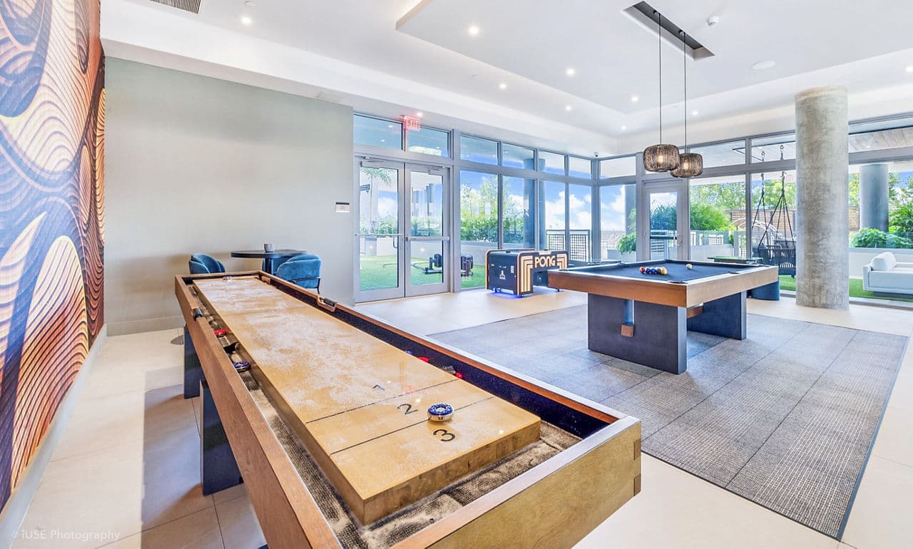 Crest At Pinecrest Apartments Miami Fl 6 of 30