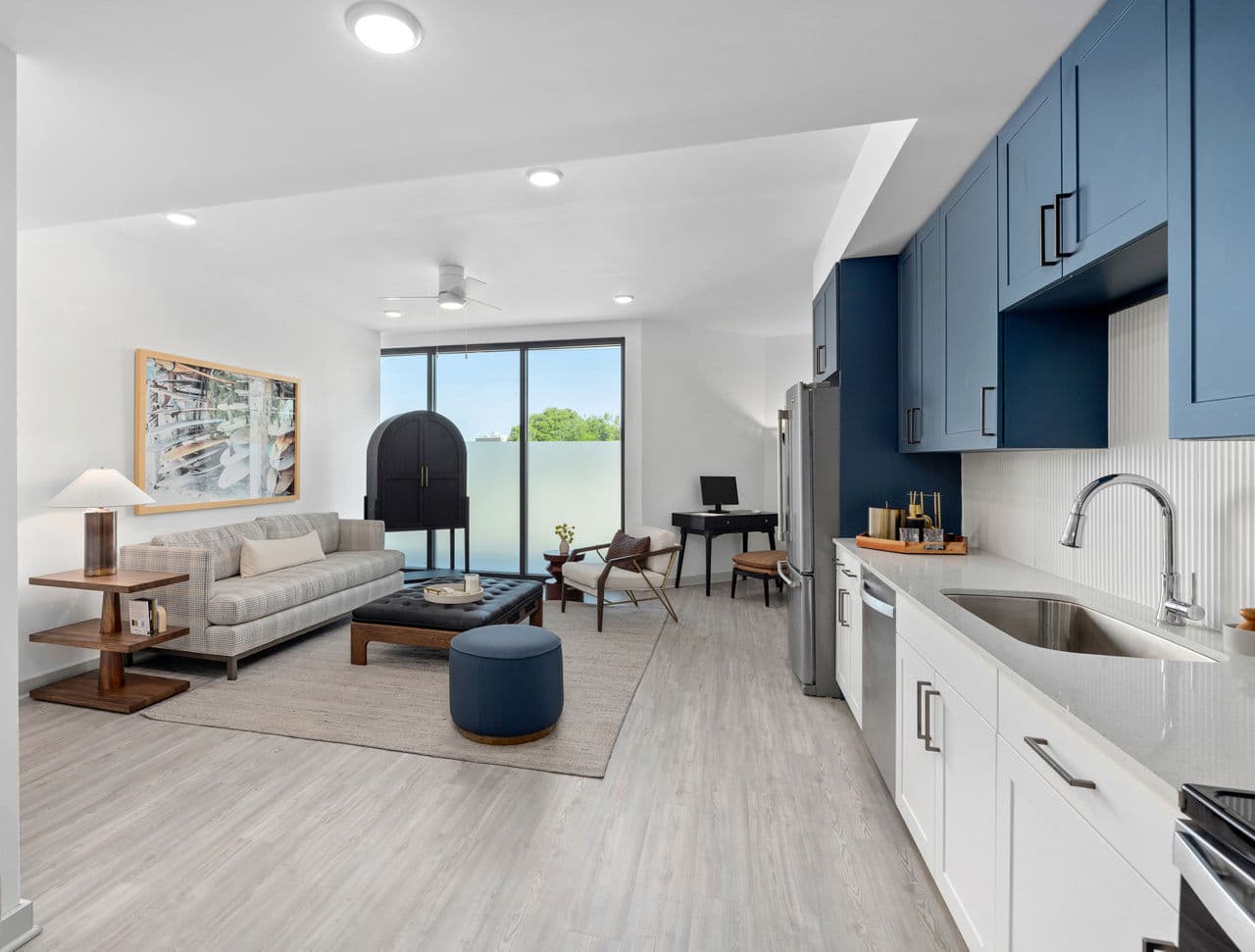 Atlantic on Romney Apartments 3 of 27