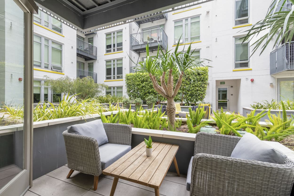 Mresidences Olympic Olive Los Angeles Ca 39 of 39
