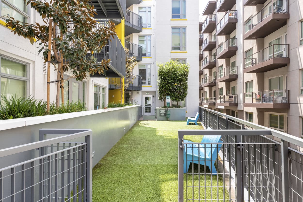 Mresidences Olympic Olive Los Angeles Ca 9 of 39