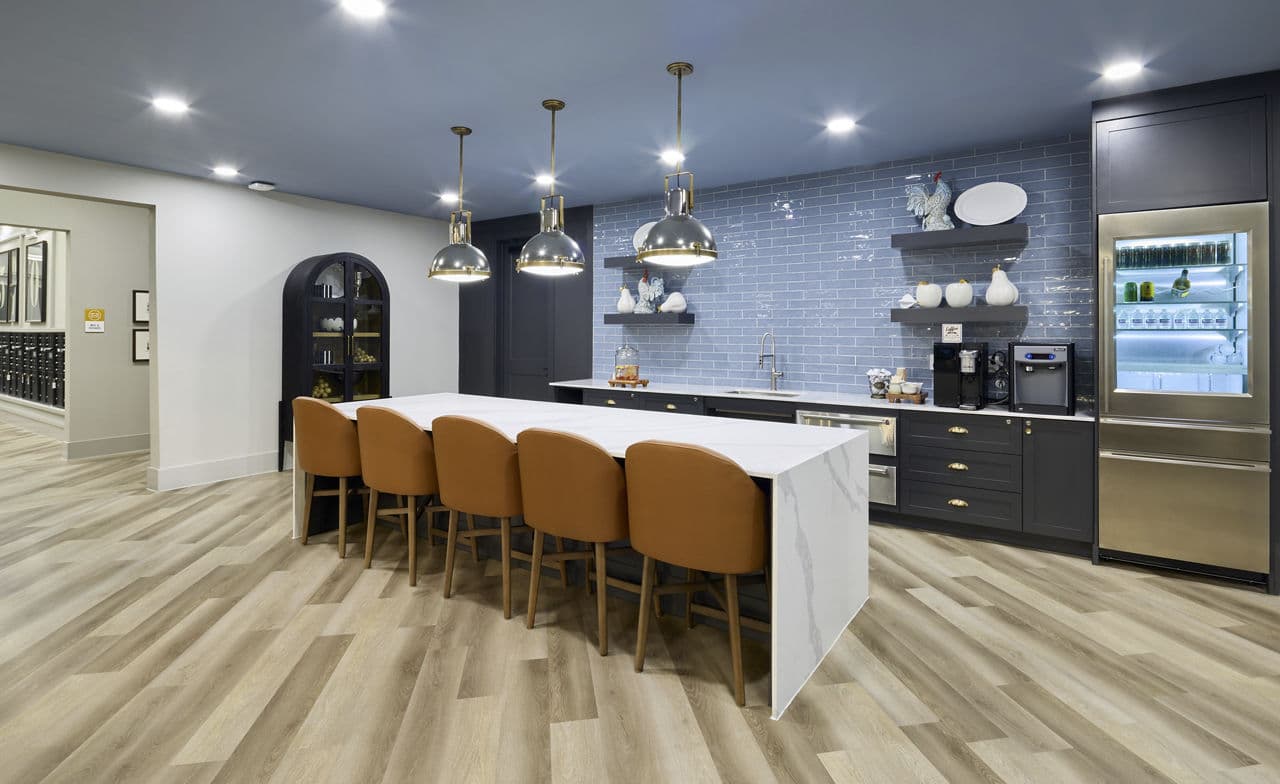 Avenida Carrollton 10 of 30