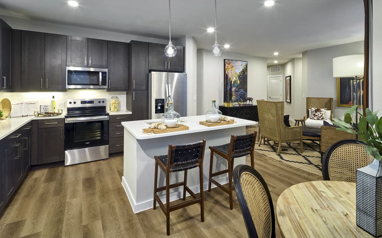 Avenida Carrollton 21 of 30