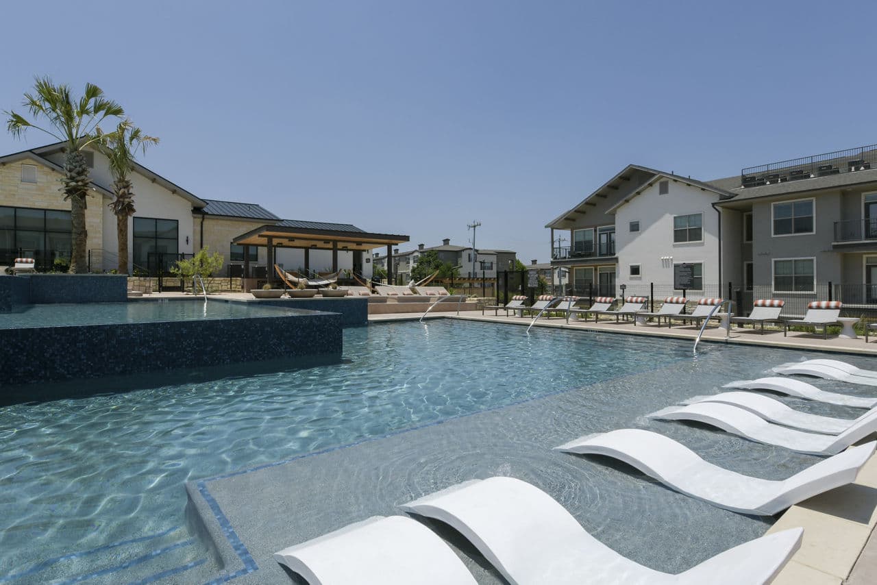 Park at Stone Oak Apartments 2 of 8