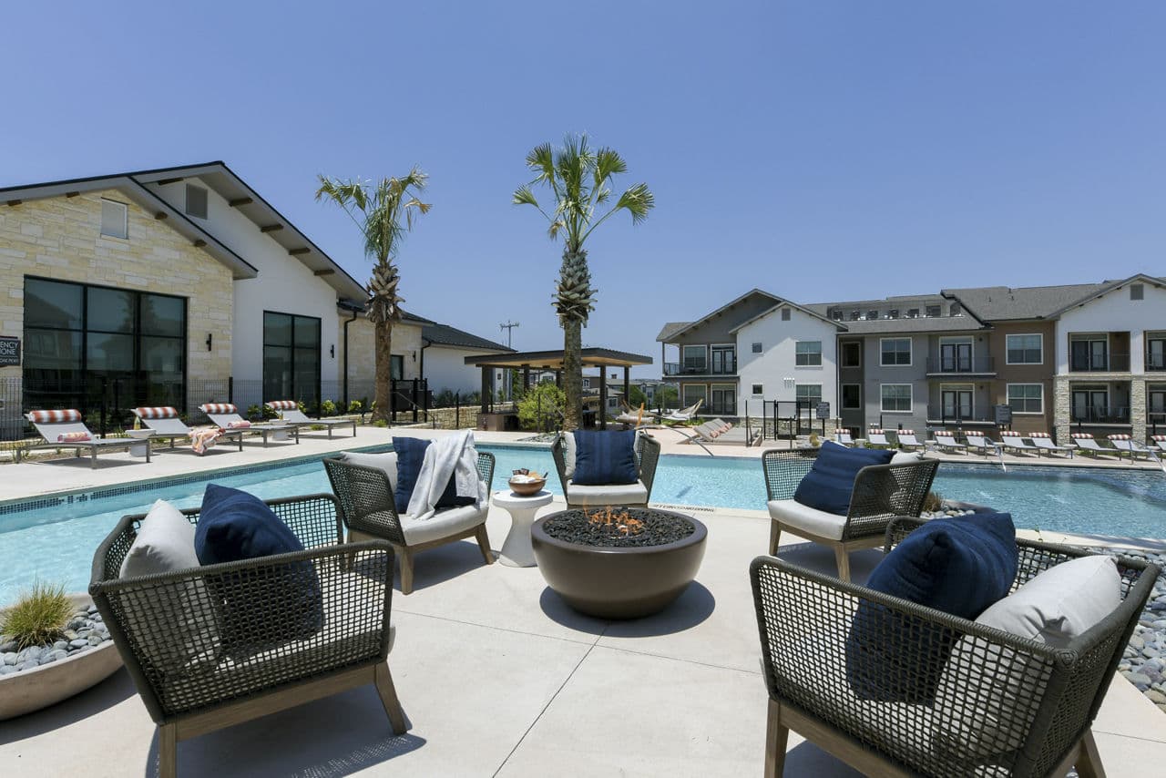Park at Stone Oak Apartments 5 of 8