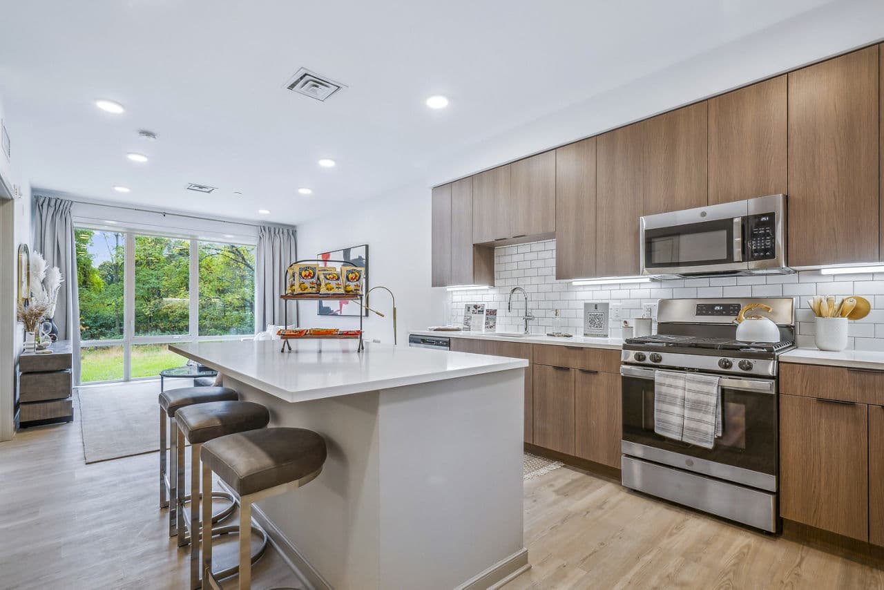 Enclave at Raritan 9 of 29