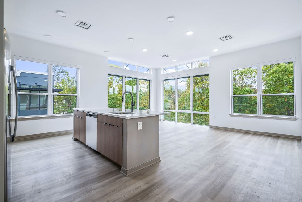 Enclave at Raritan 12 of 29
