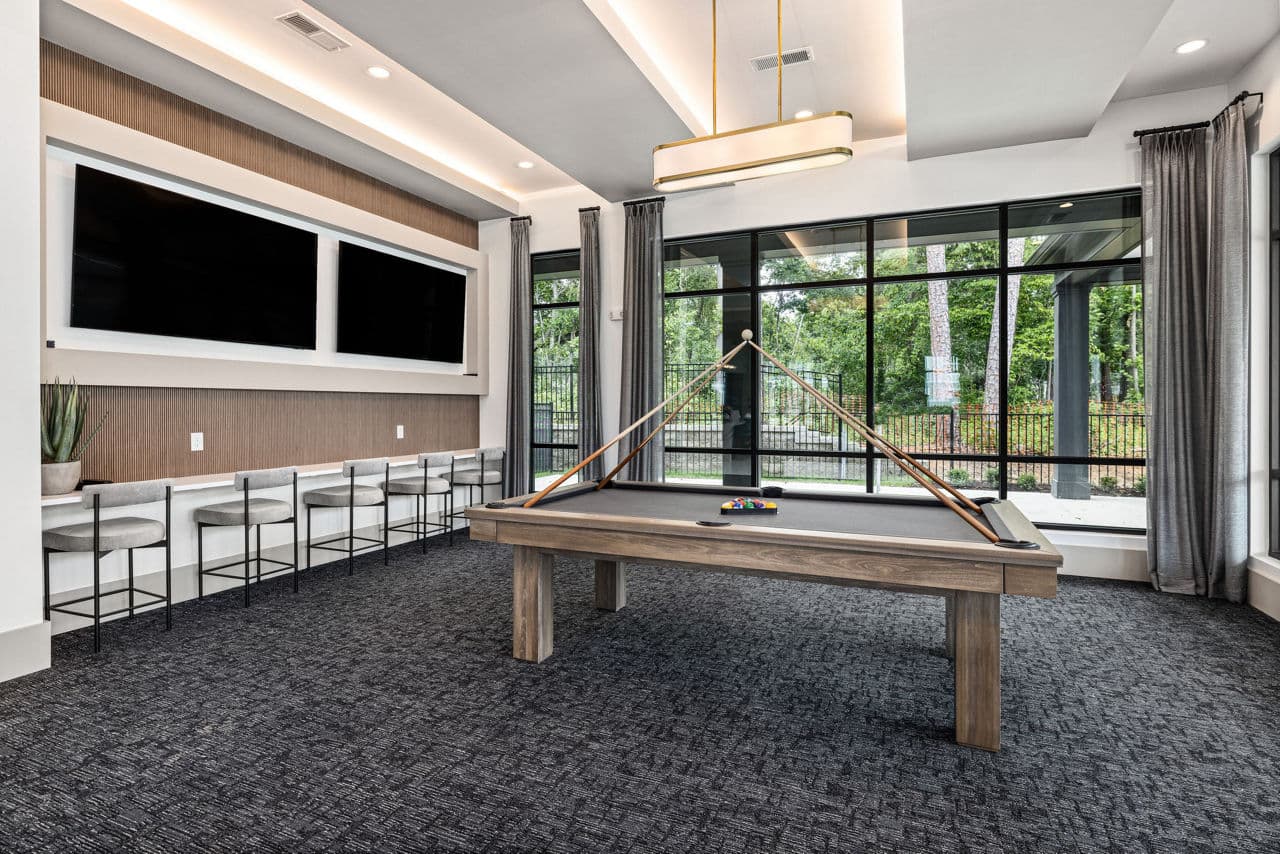 Everly on 401 Apartments 3 of 13