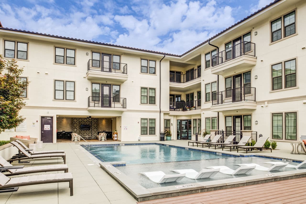 The Laurel Preston Hollow 5 of 8