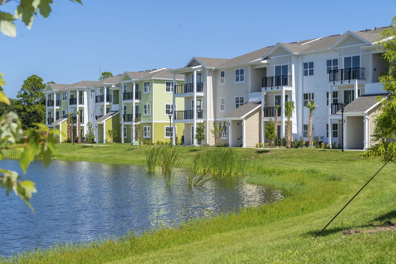 Mira Crystal Lake Port Orange Fl 2 of 30