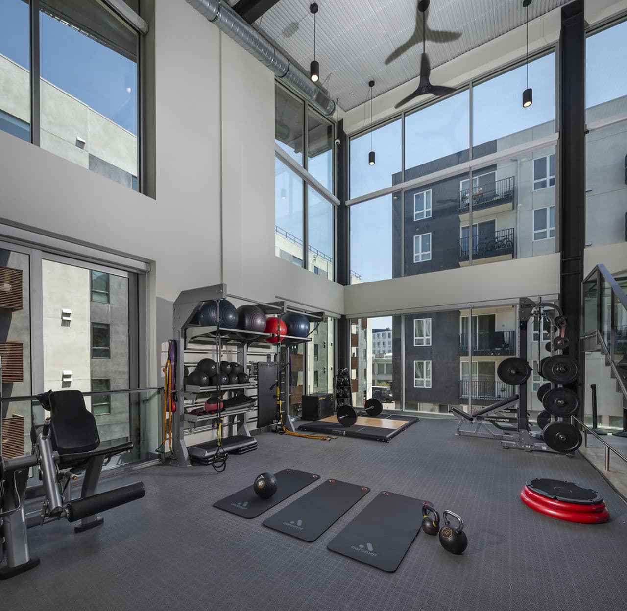 Aliso Apartments 11 of 27