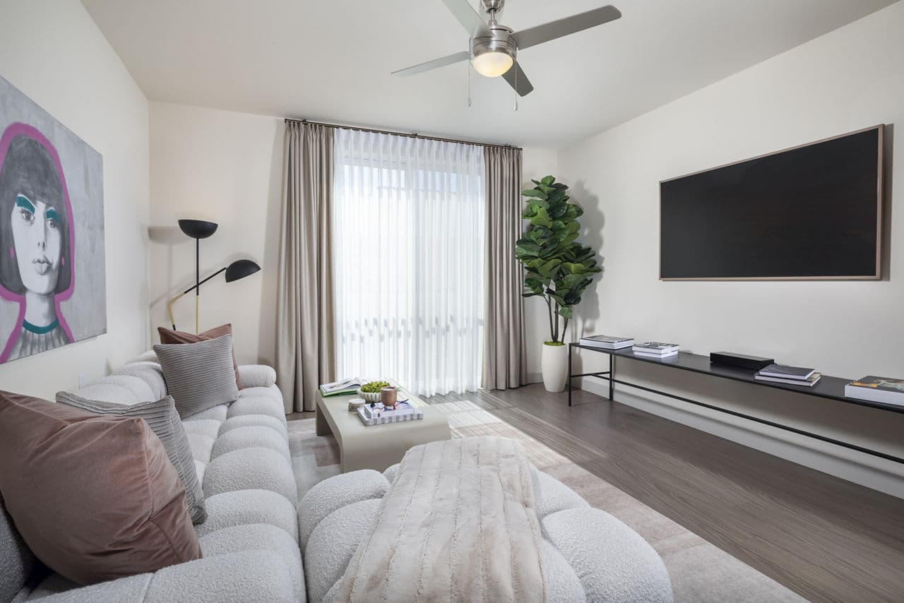 Aliso Apartments 23 of 27