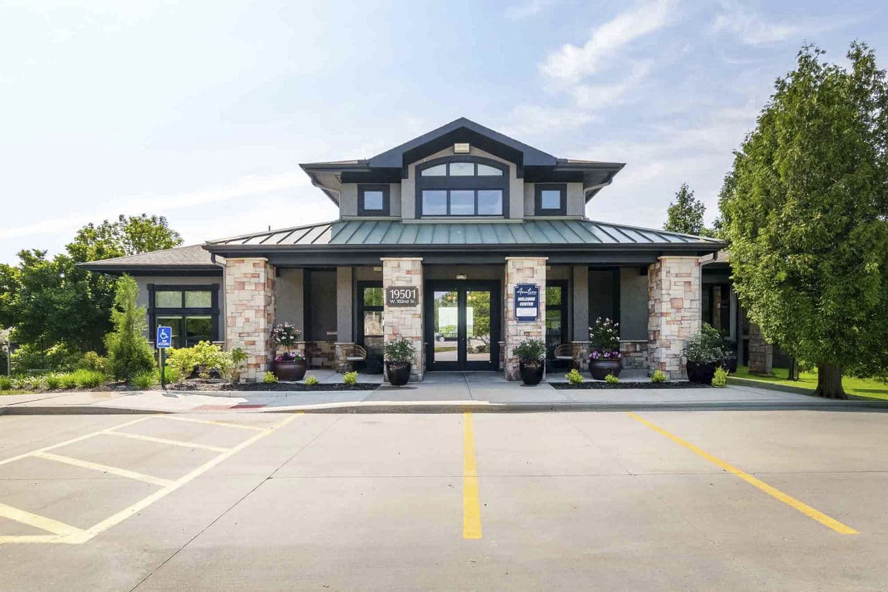 Aventura Falcon Valley Lenexa Ks 2 of 18