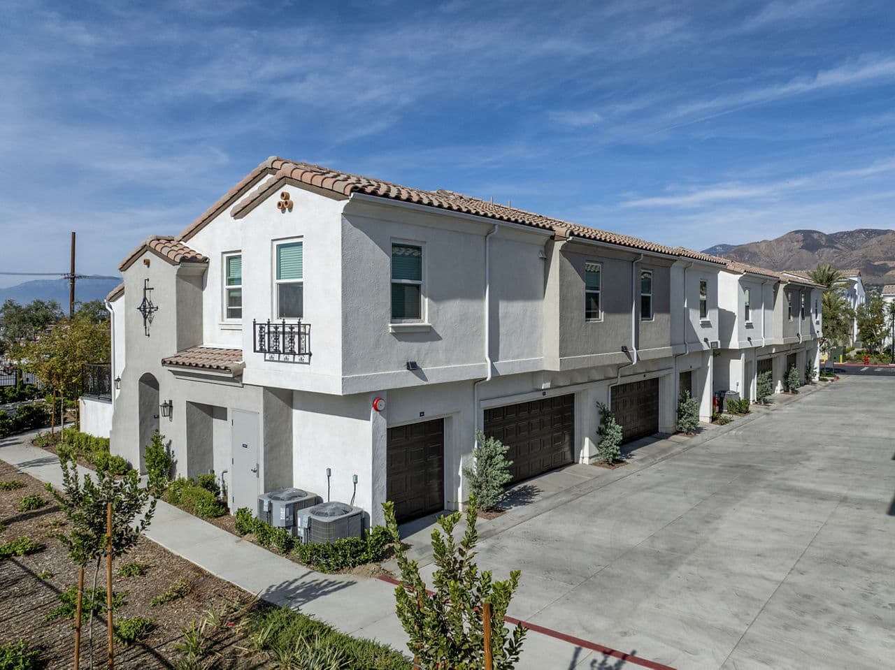 San Carlo Townhomes Highland Ca 9 of 29
