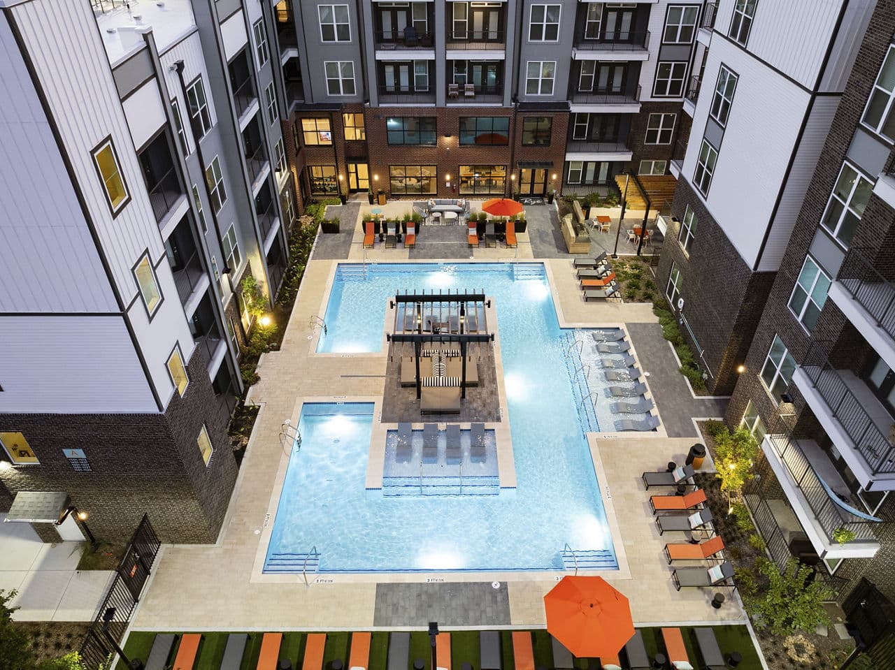 Rye Charlotte Ave Apartments 1 of 8