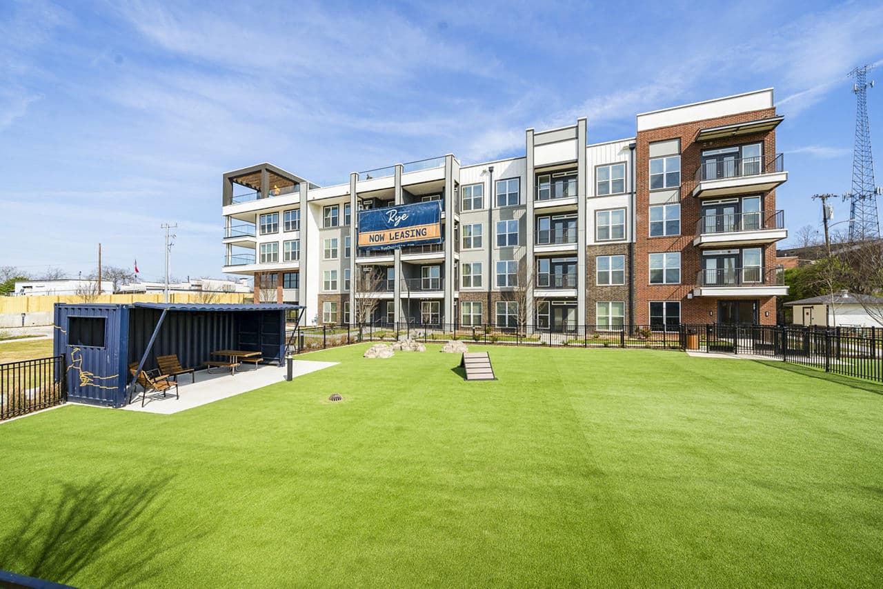 Rye Charlotte Ave Apartments Nashville Tn 17 of 33