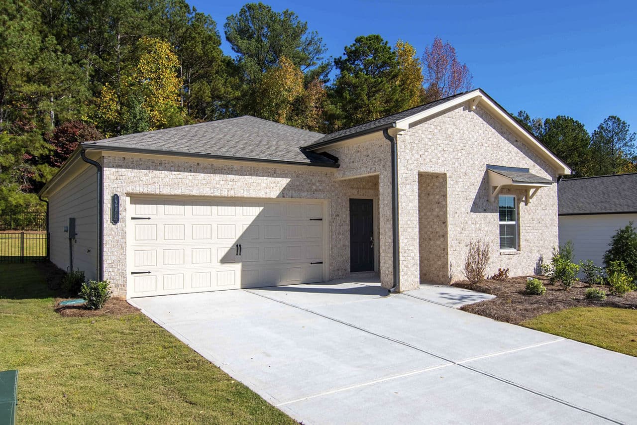 Summerwell Deerhaven Union City Ga 1 of 11