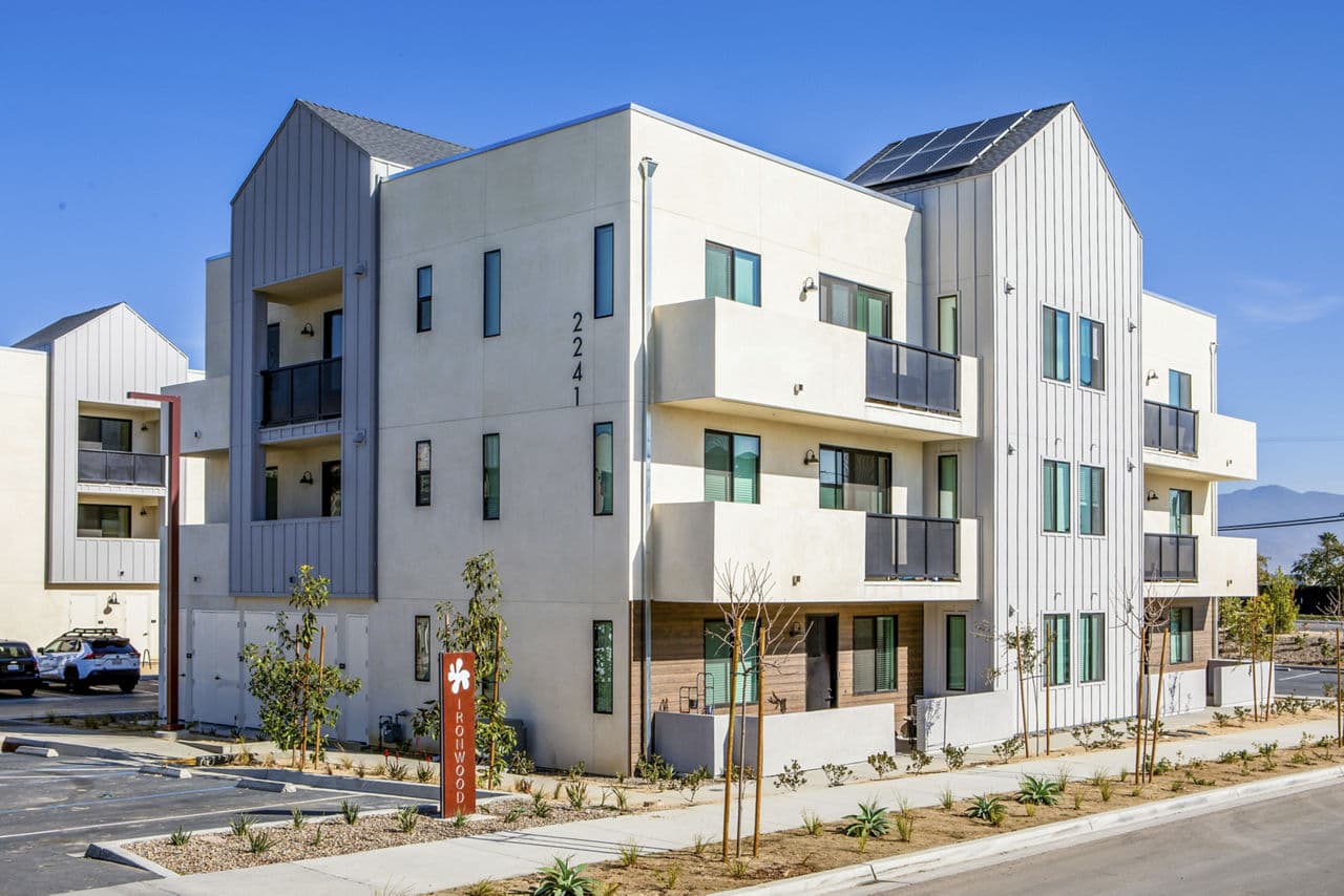 Ironwood At Epoca Apartments San Diego Ca 2 of 28
