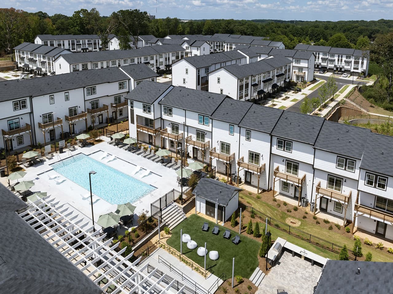 Generation Avondale East Townhomes 3 of 30