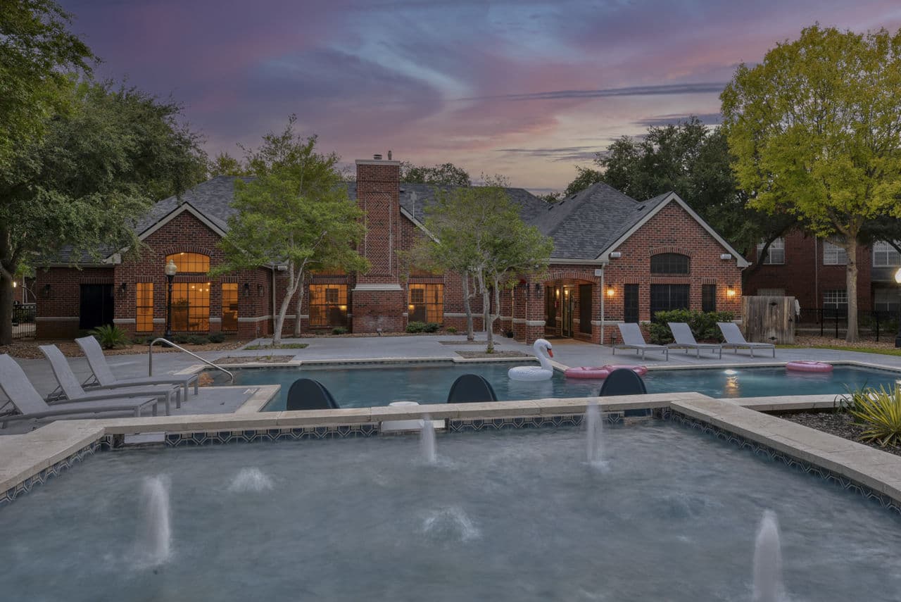 The Quarry Alamo Heights 1 of 8