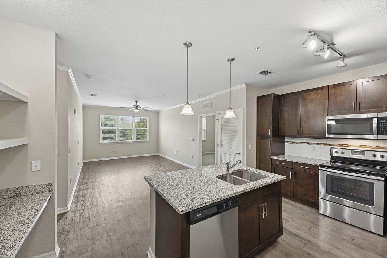 Integra Lakes Casselberry Fl 24 of 32