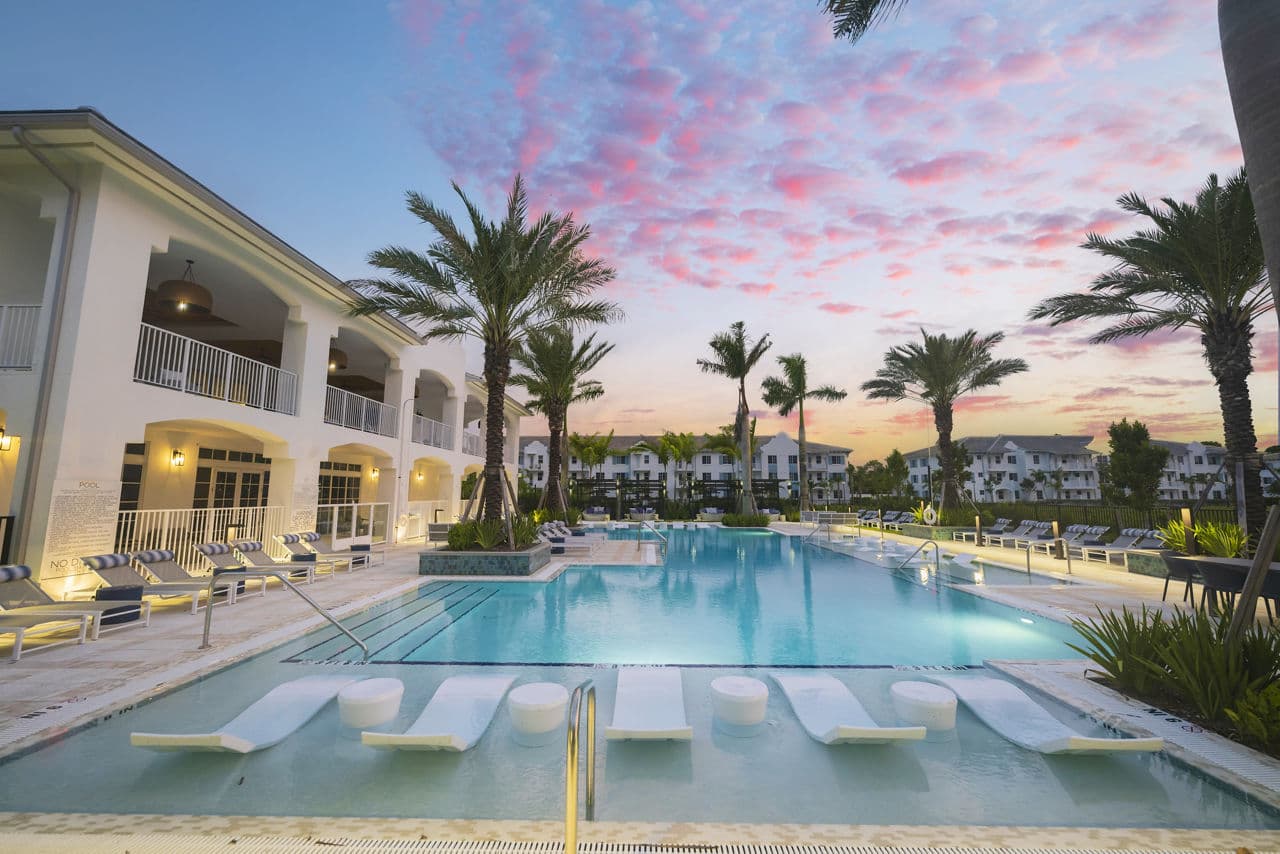 Elan Palm Reserve Lake Worth Fl 1 of 29