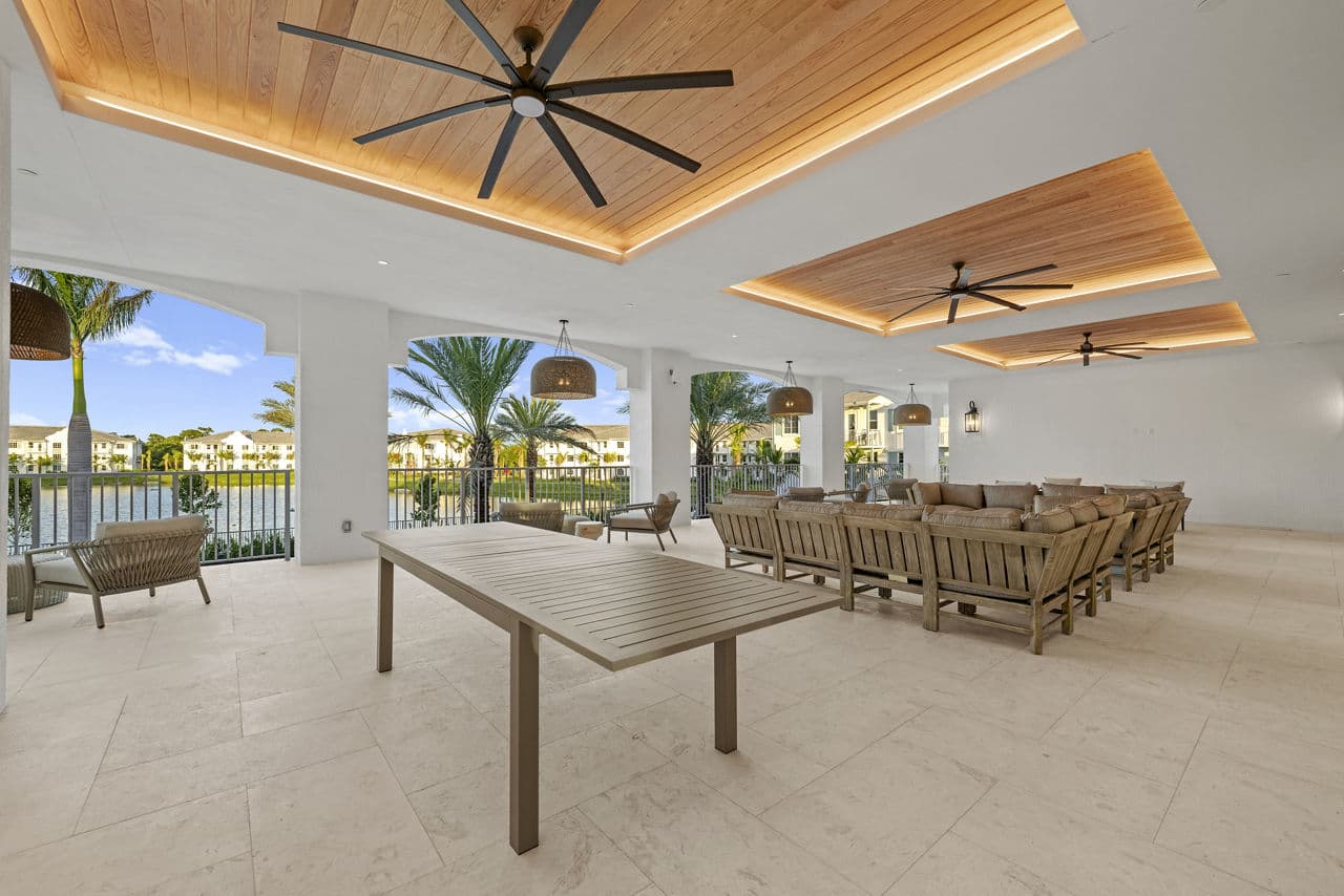 Elan Palm Reserve Lake Worth Fl 26 of 29
