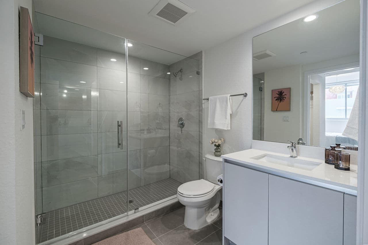 Century Town Center Apartments Doral Fl 24 of 24