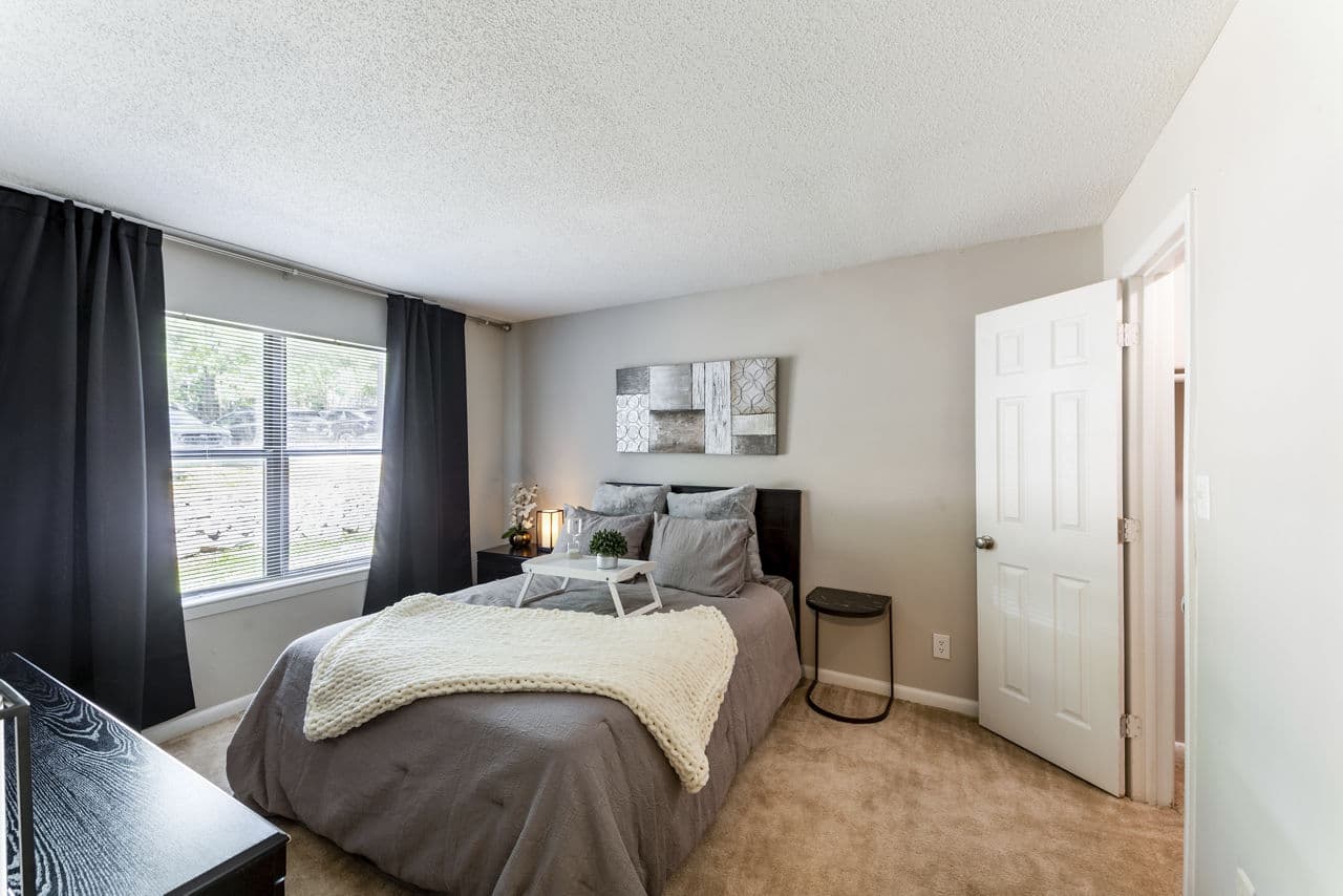 Sunstone Apartments 24 of 26