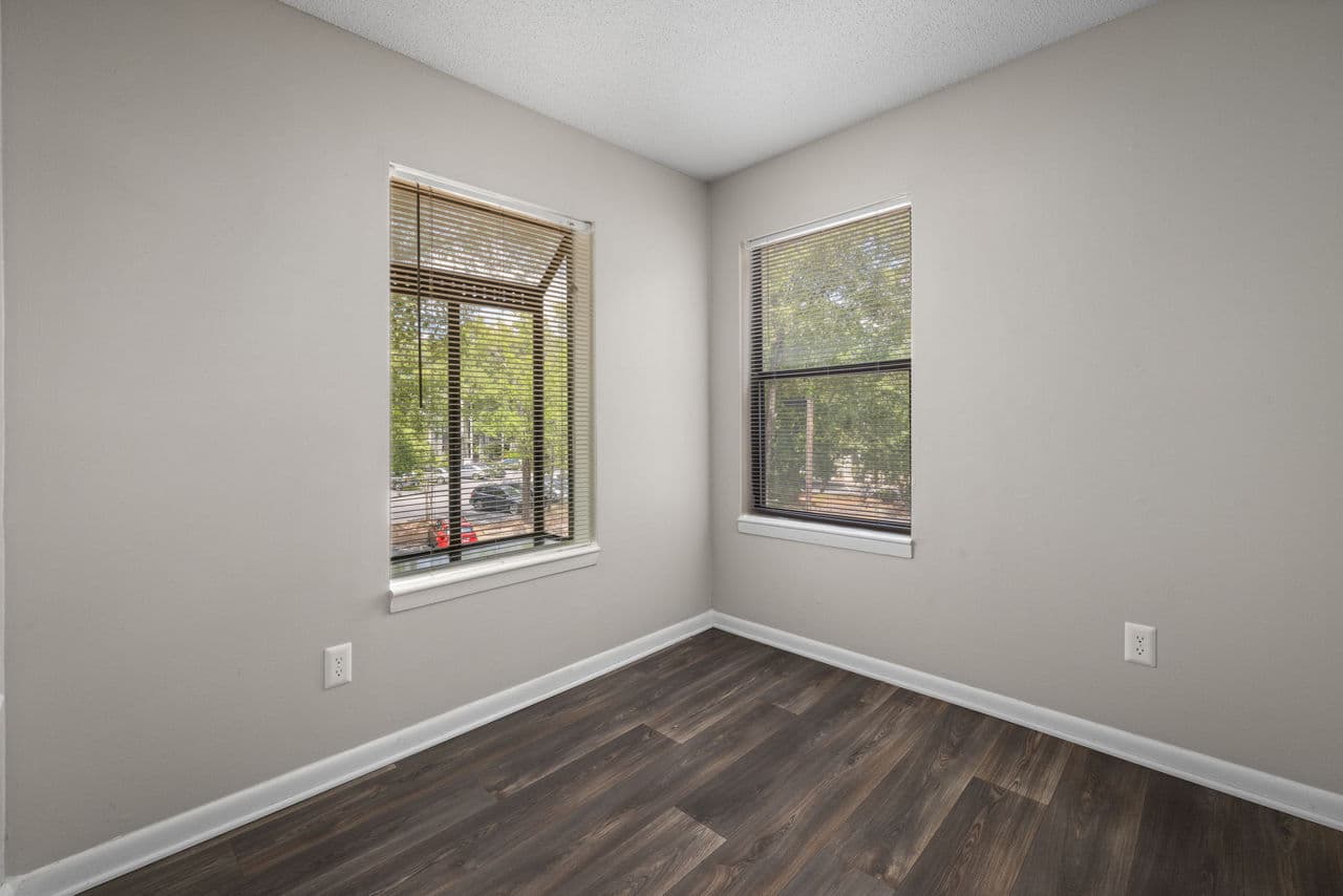 Sunstone Apartments 26 of 26
