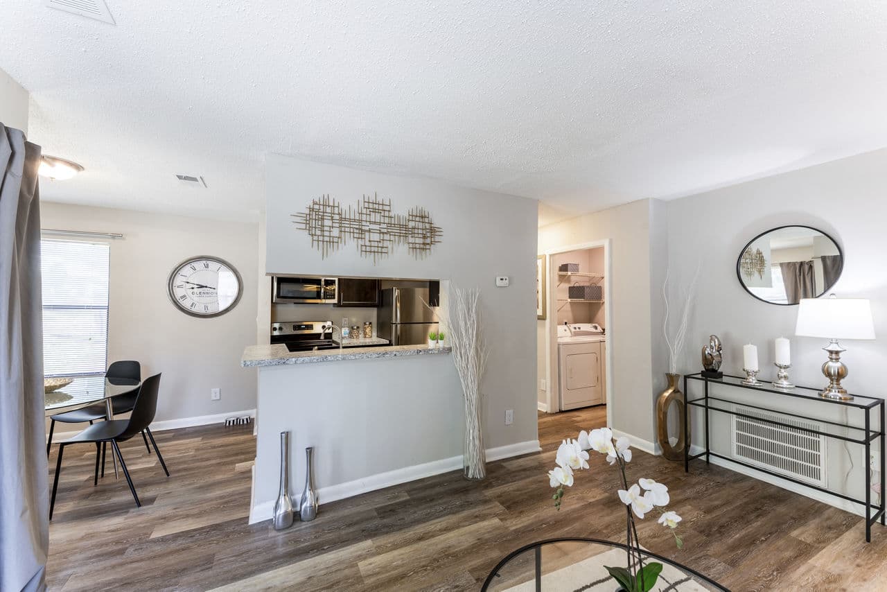 Sunstone Apartments 19 of 26