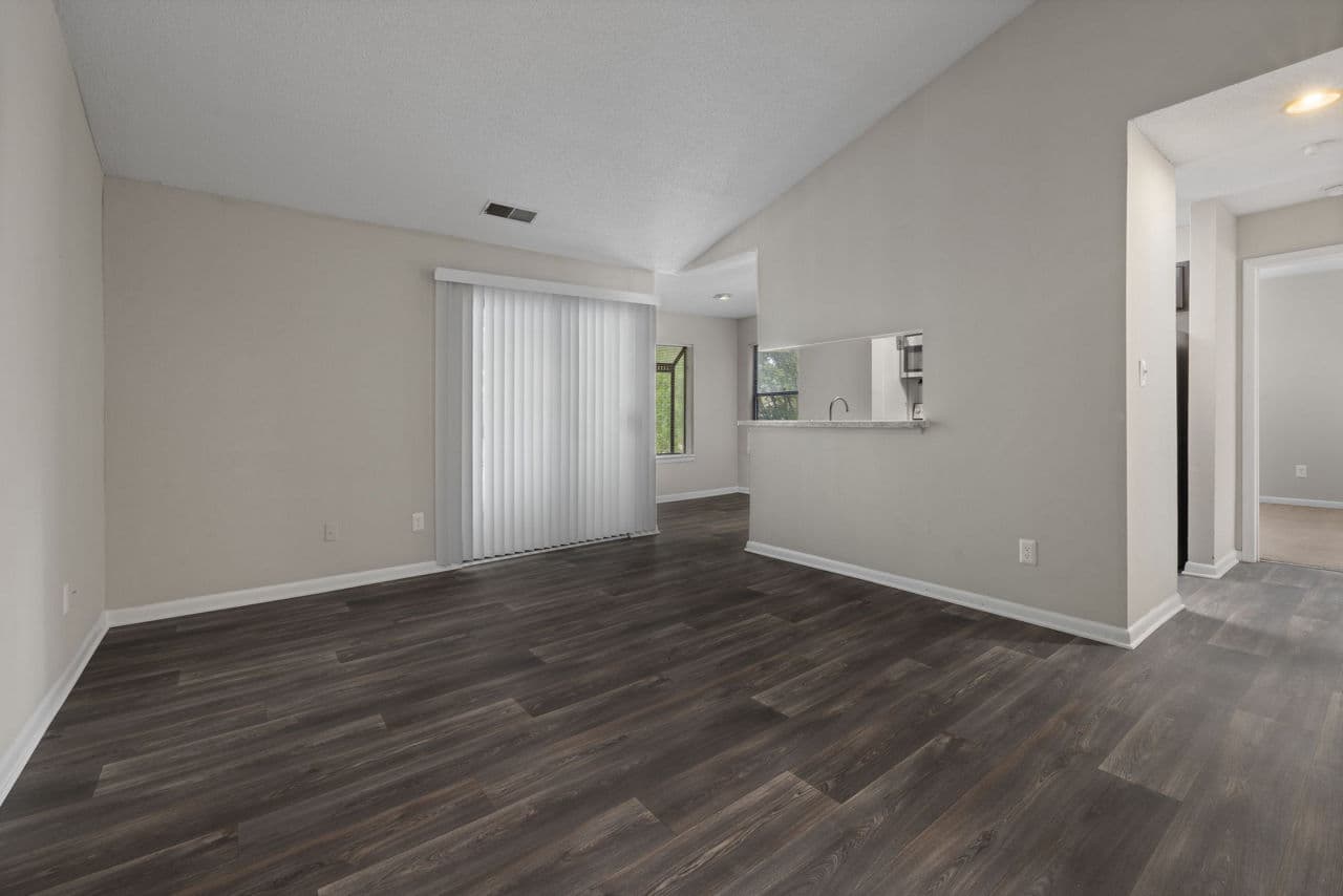 Sunstone Apartments 21 of 26