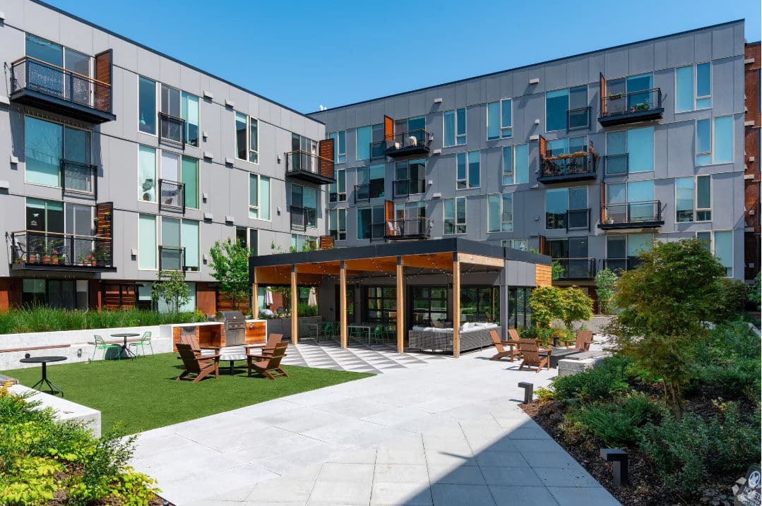 Arlo Apartments 4 of 8