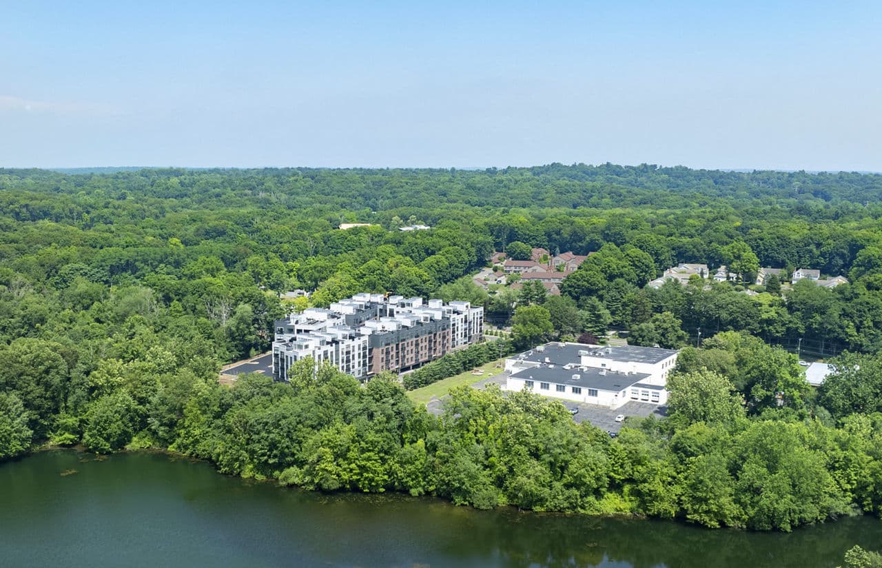 Riverside Wilton Wilton Ct 2 of 25