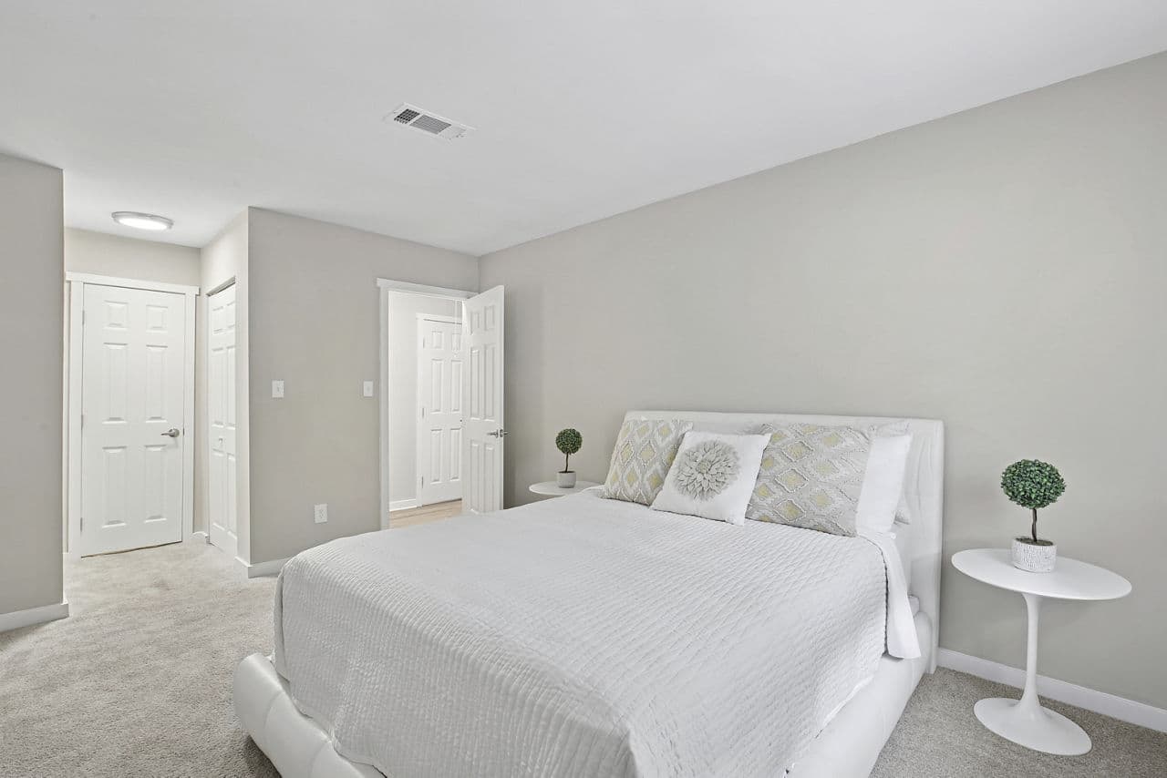 Ellwood Pines Roswell Ga 8 of 13